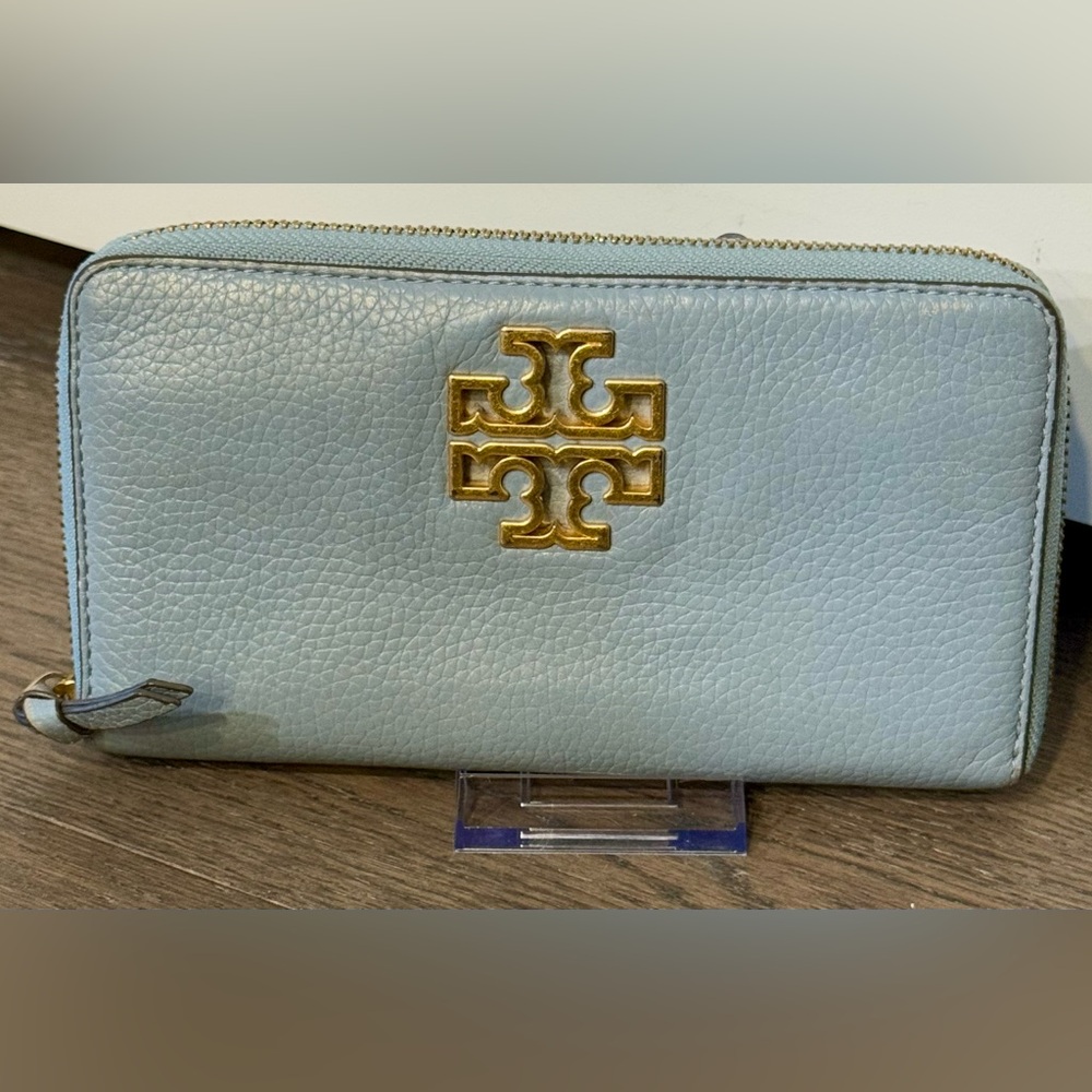 Tory Burch Light Blue Pebbled Leather Zip-Around Wallet with Gold Logo Accent